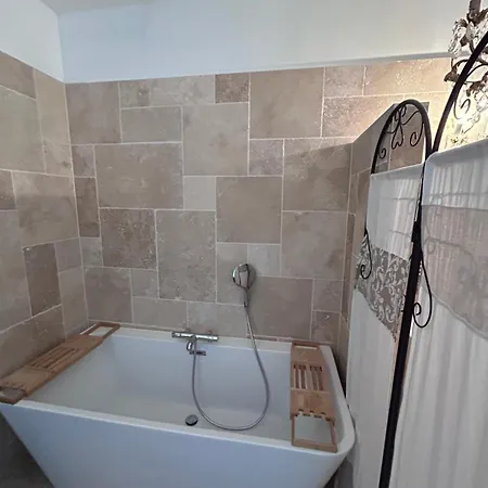 Chez Nelly Parenthese Enchantee En Campagne Toulousaine 3* Bessières